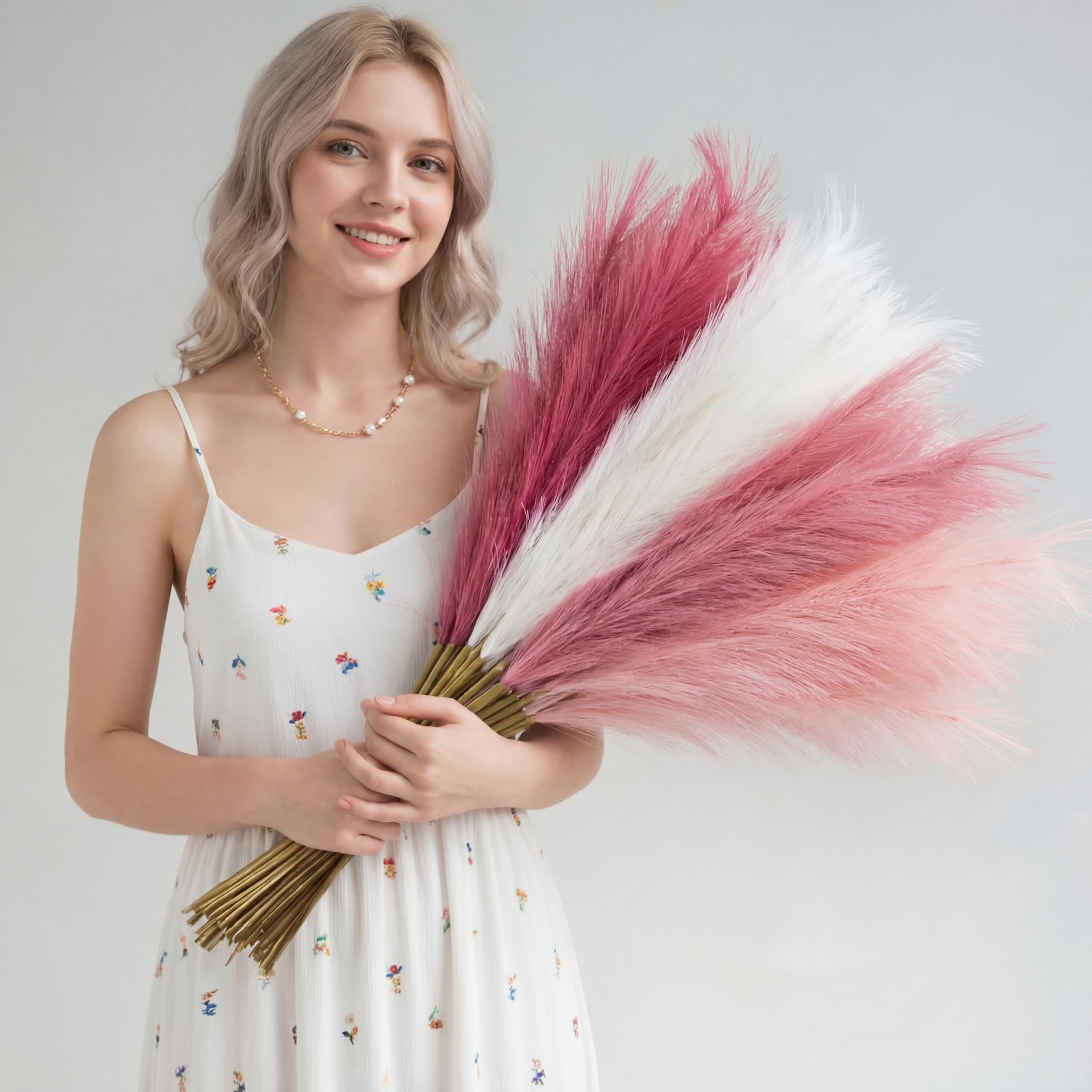 36個入り ピンクのふわふわした人工パンパスグラス フェイク - Pampas Grass Decor のレビューと価格