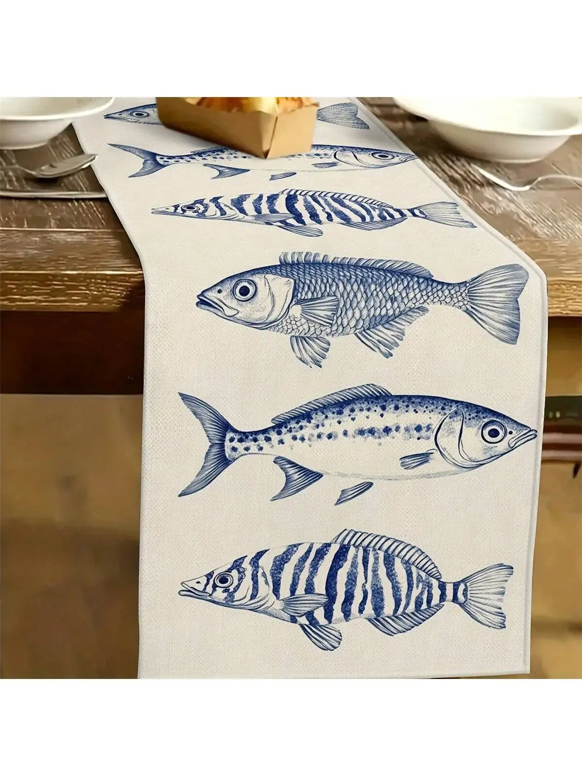 オーシャンテーマのテーブルランナー、明るい海の魚のパターン、 - Linen Table Runner のレビューと価格